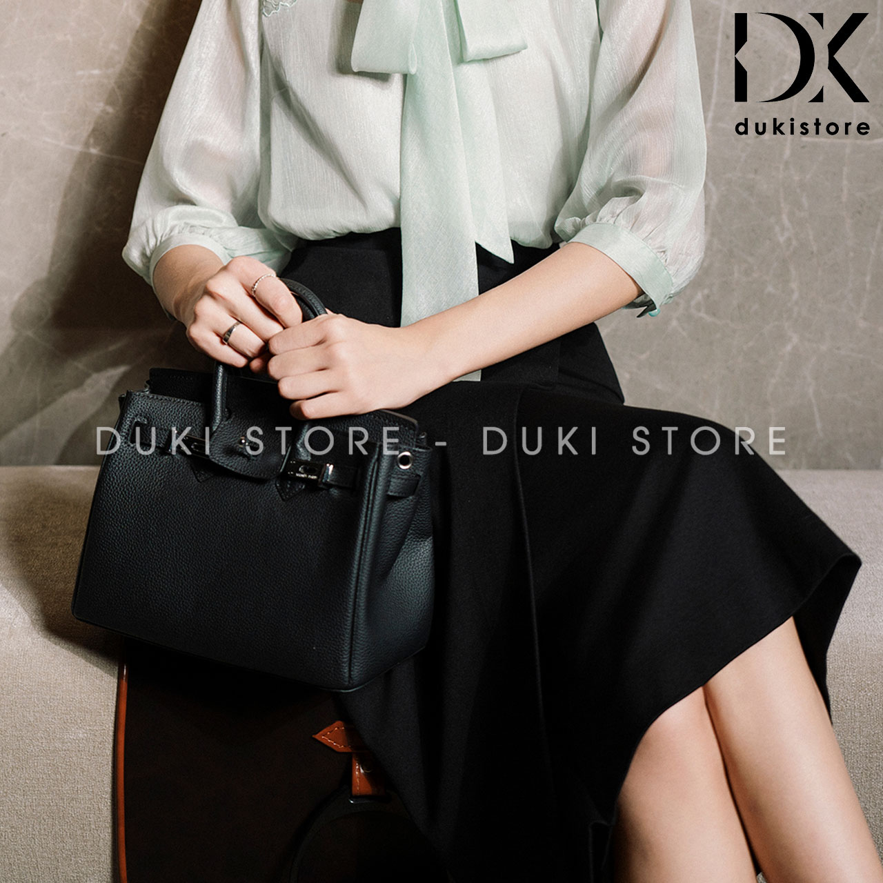 chân váy công sở nữ màu đen đẹp chan-vay-cong-so-nu-mau-den-dep-CVD0003-1.jpg